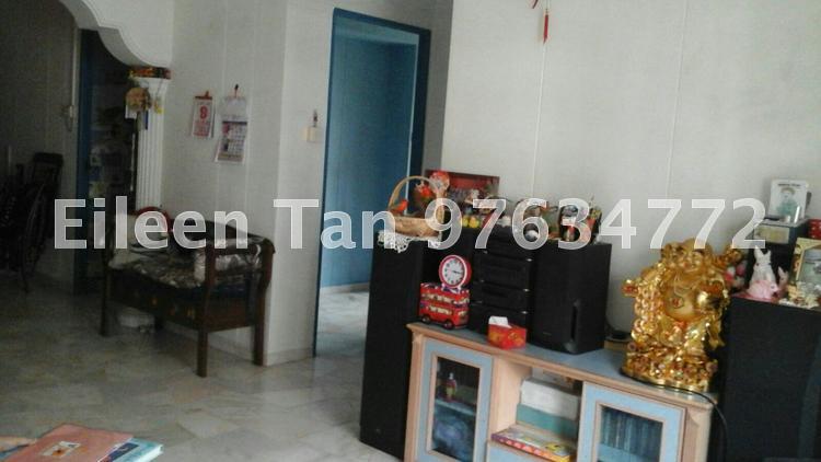 Blk 11 Lorong 8 Toa Payoh (Toa Payoh), HDB 4 Rooms #93426792